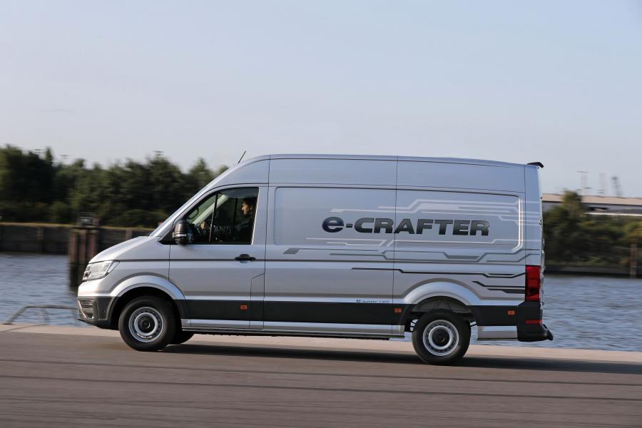  Volkswagen e-Crafter High Roof Van 2018 года  (WW) (фото 3 из 40)